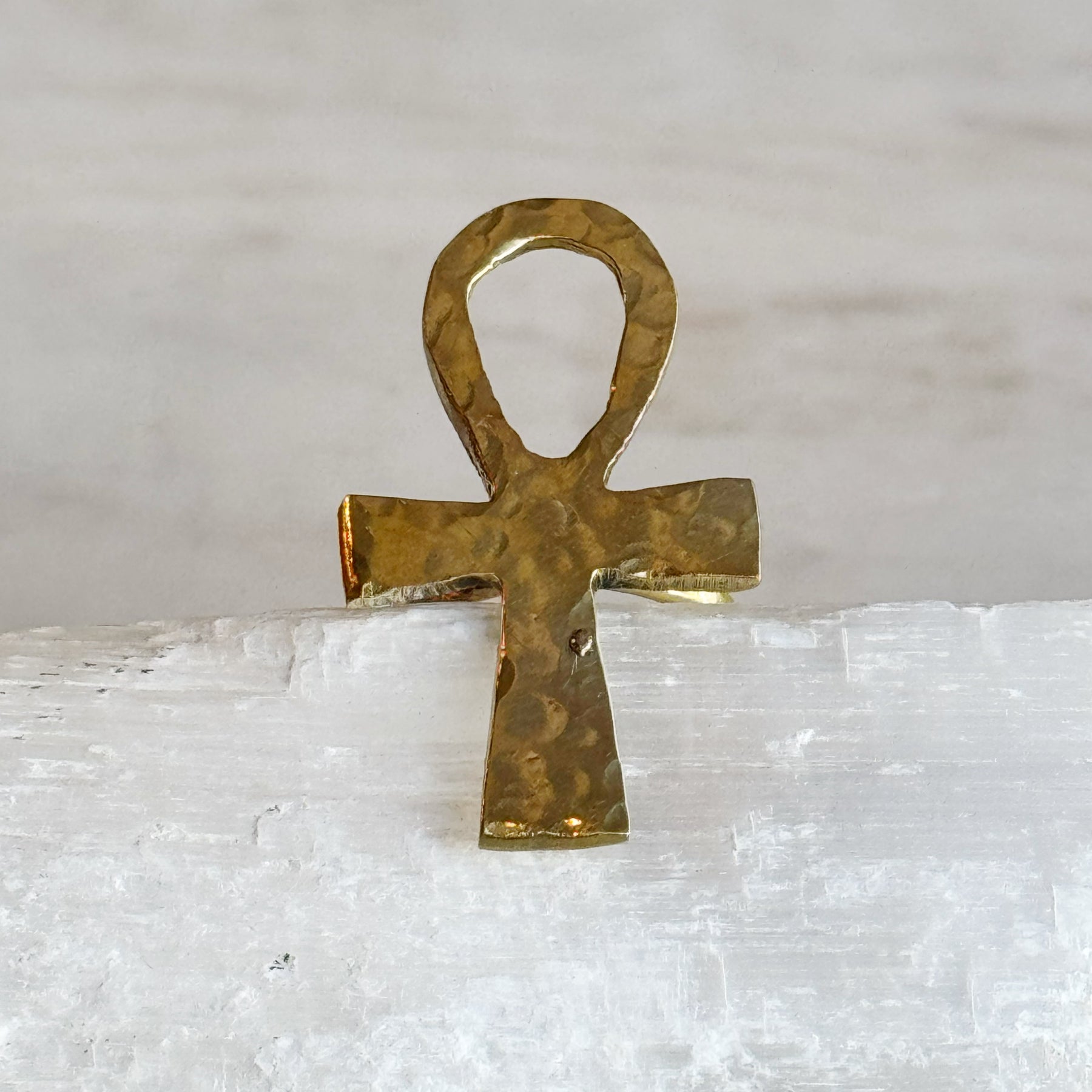 Ank Ring