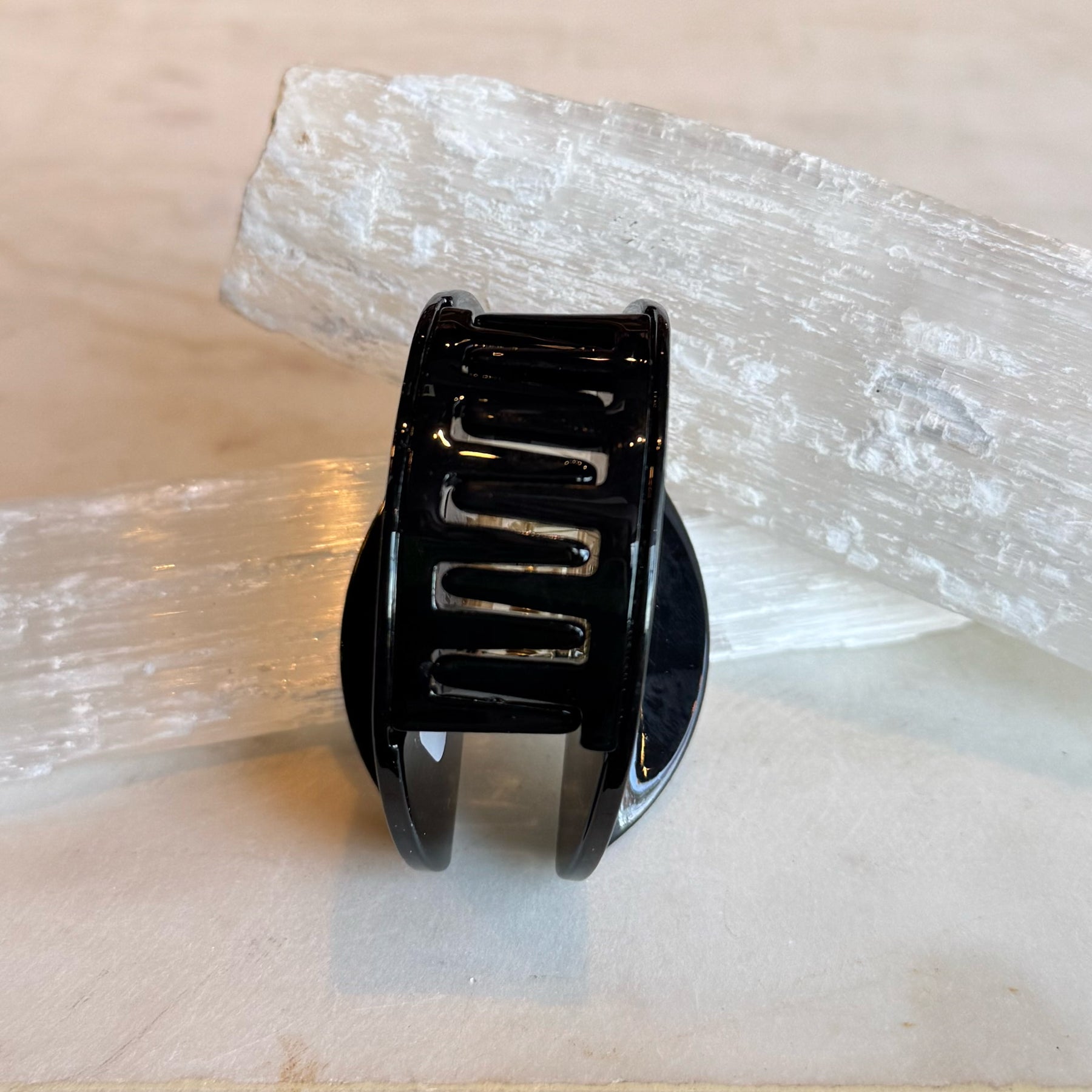 Eight Ball Hair Clip