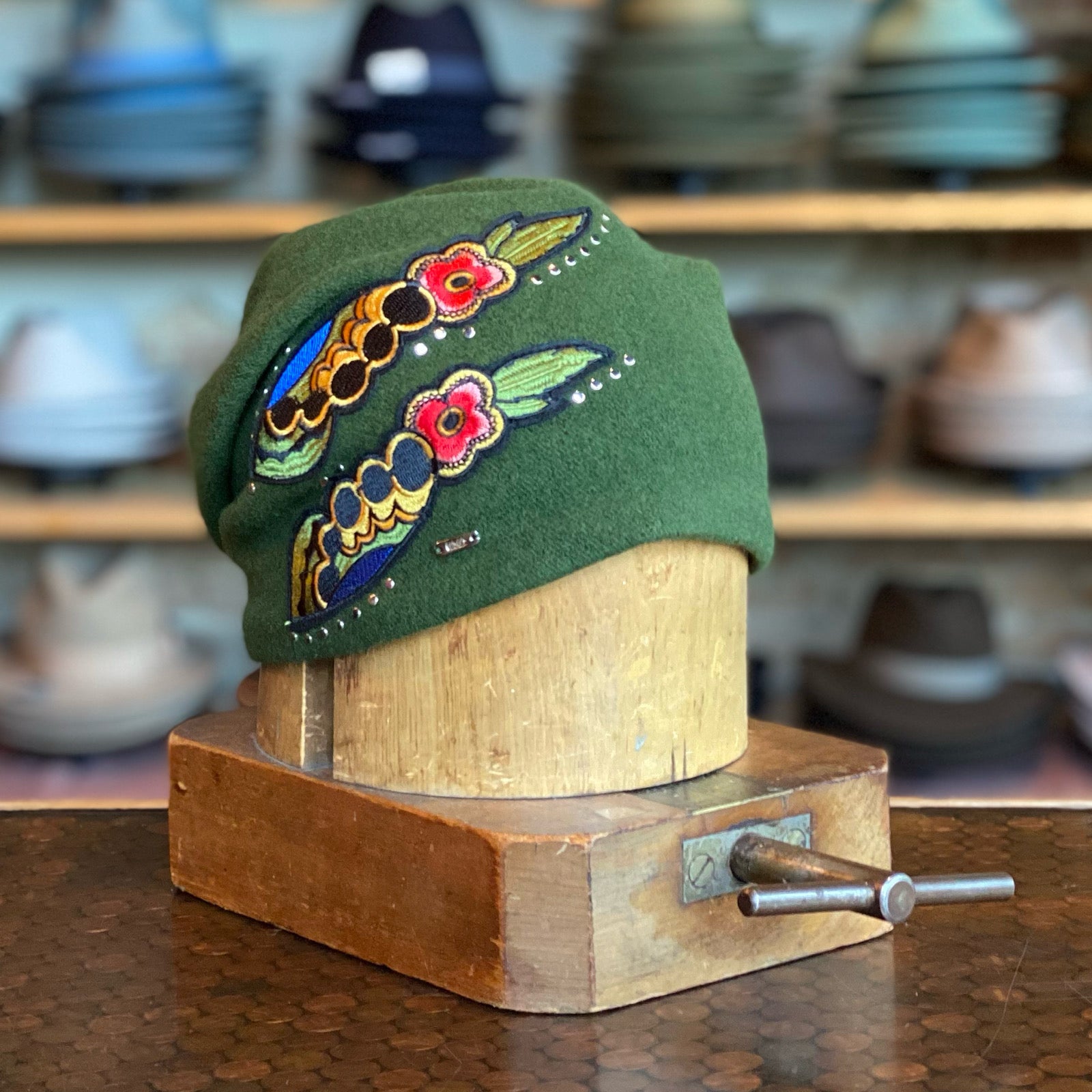 Eserta Beanie