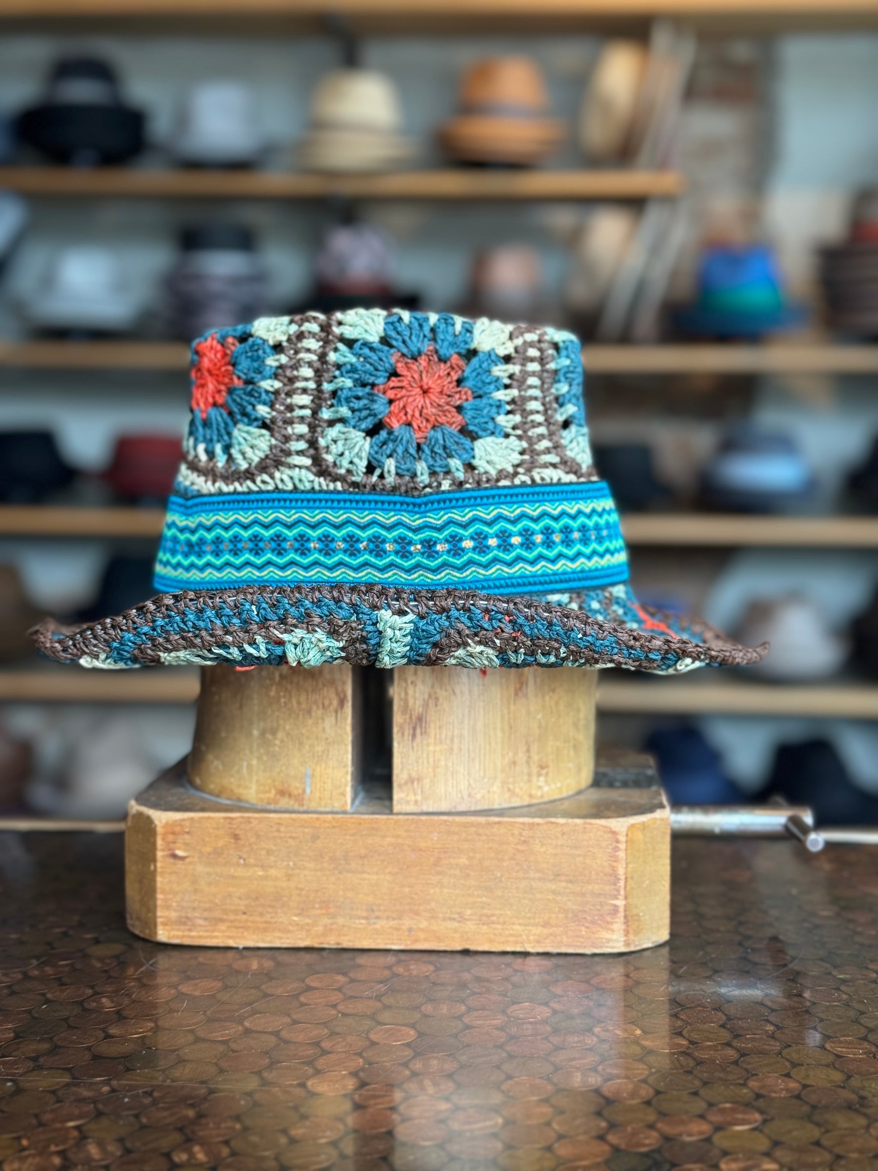 Pooh-Bah Granny Square Top Hat