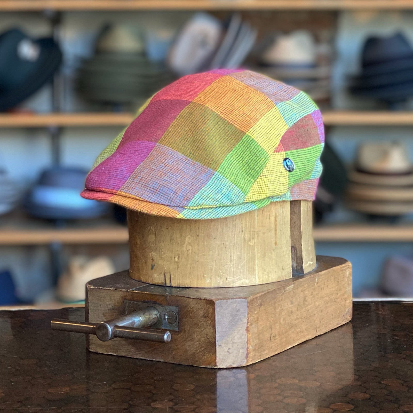 Simon Says Vintage Flat Cap Retro Lightweight Linen Plaid for Summer X Large 63 cm