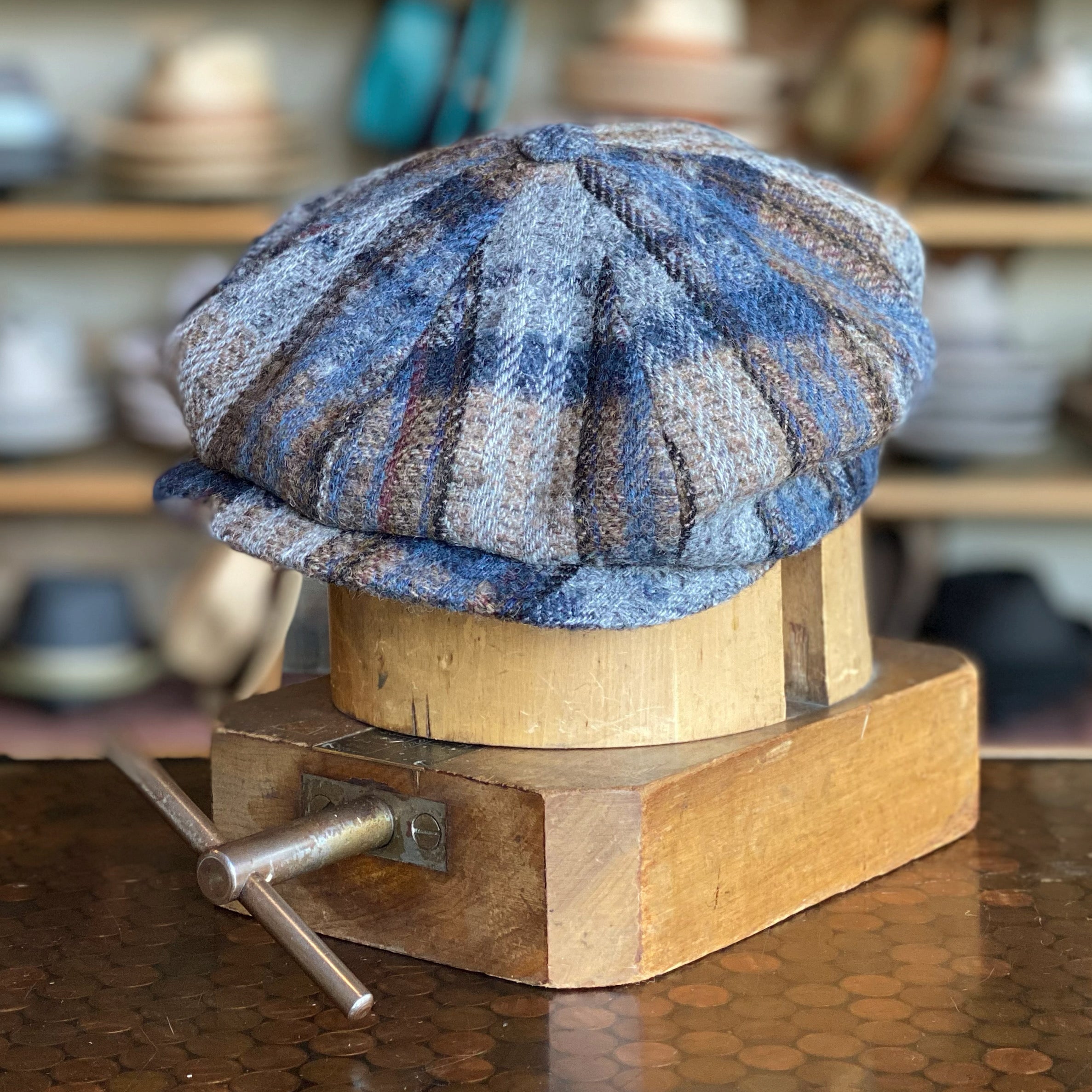 Textured Plaid Newsboy - Traditional Donegal Tweed Peaky Blinders