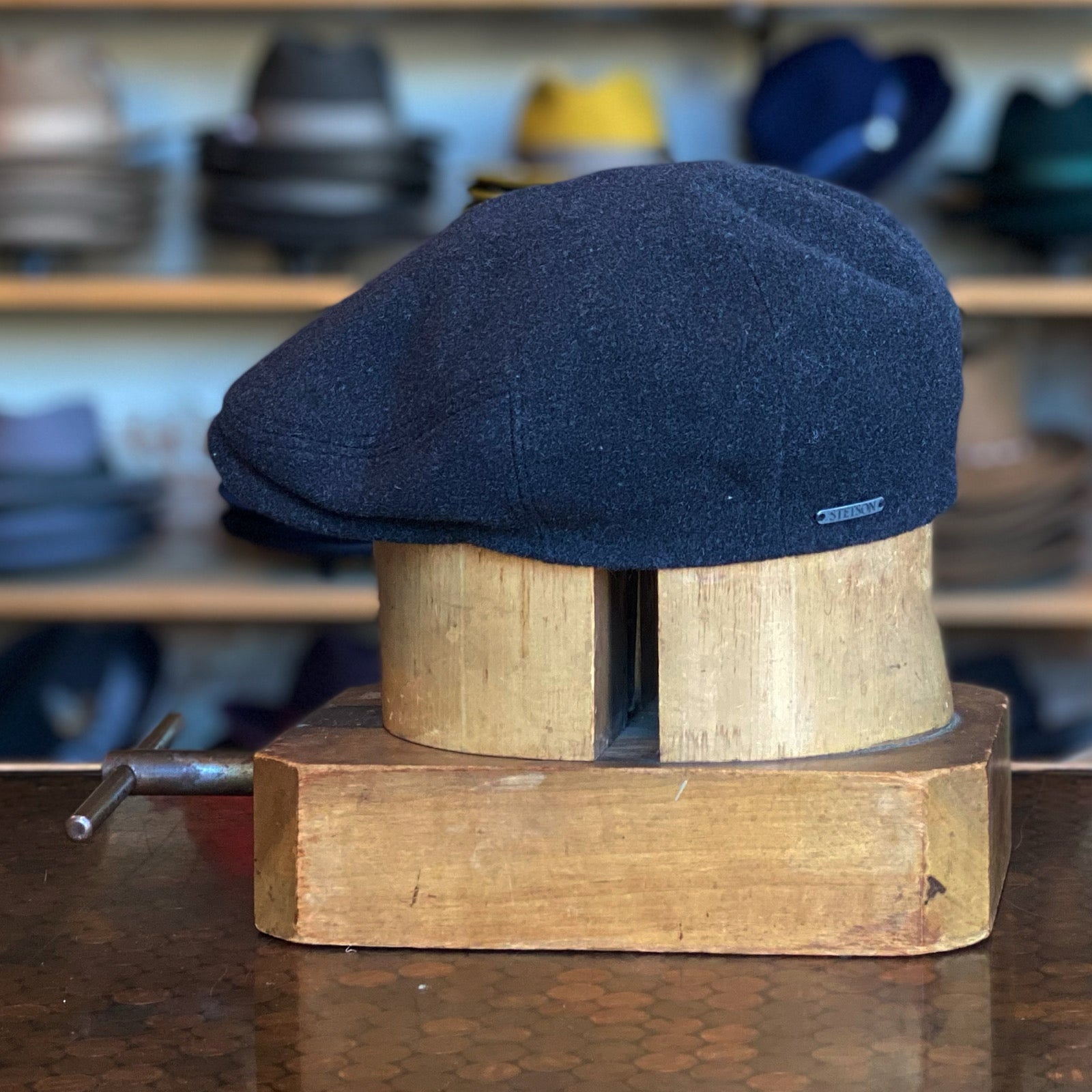 Classic Wool & Cashmere Flat Cap