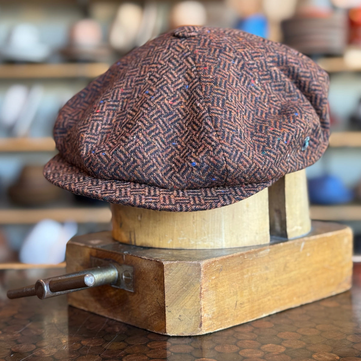 Basketweave Newsboy - Traditional Lightweight Wool Tweed Peaky