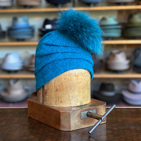 Batis Beanie with Fur Pom Pom