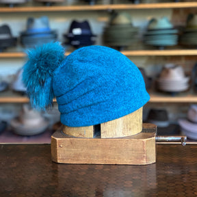 Batis Beanie with Fur Pom Pom