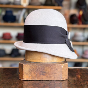 Button Sidewinder Cloche