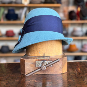 Button Sidewinder Cloche