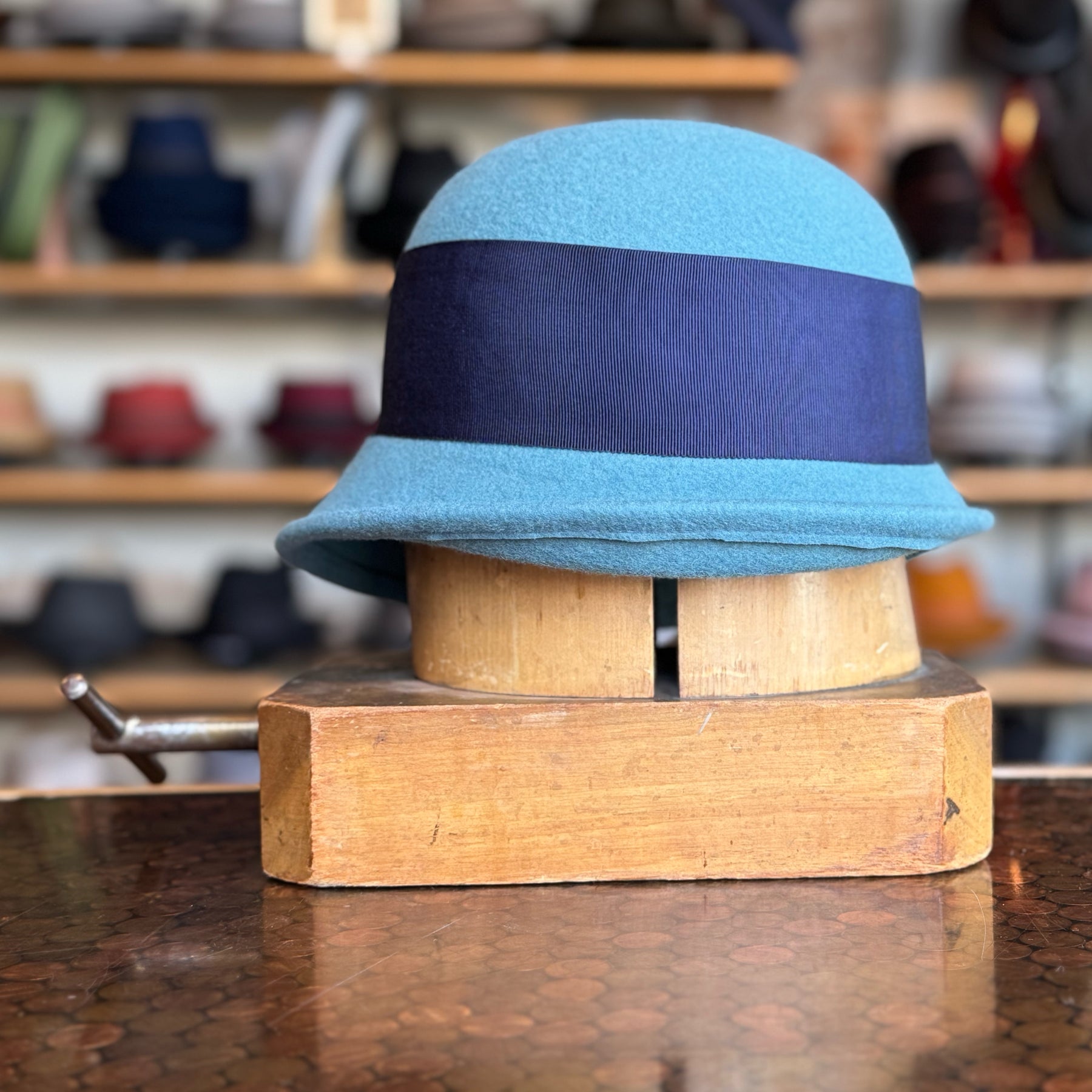 Button Sidewinder Cloche