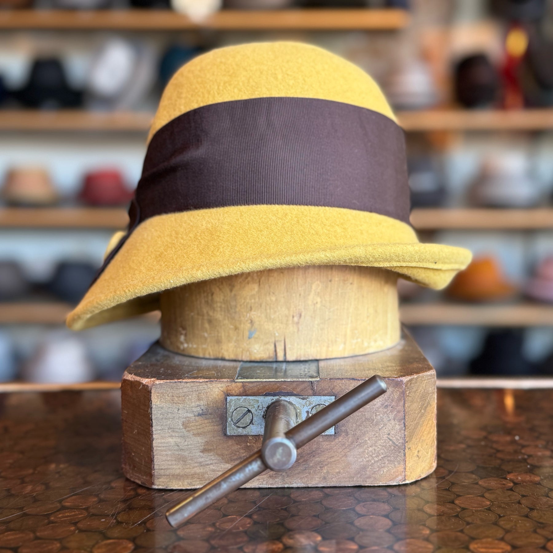 Button Sidewinder Cloche