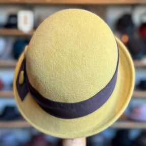 Button Sidewinder Cloche