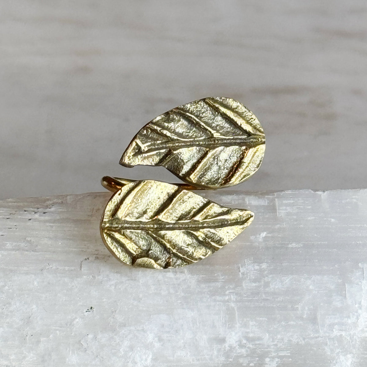 Double Leaf Ring
