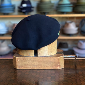 Eser Beret