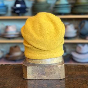 Eserta Beanie