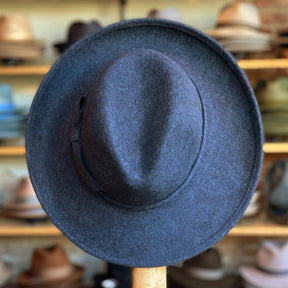 Ingrid Fedora