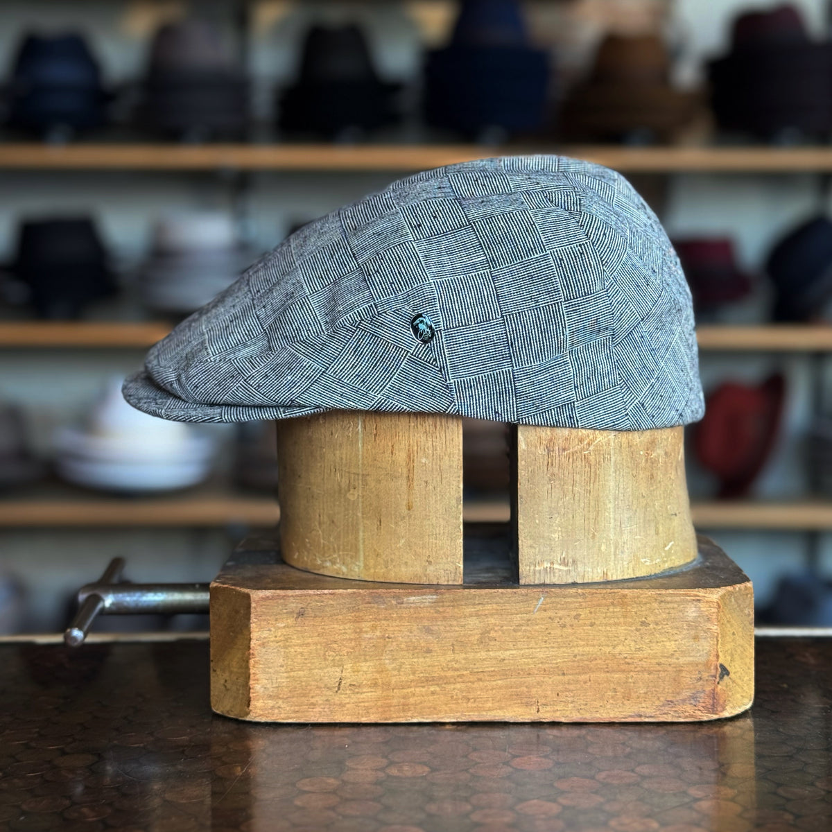 Monochrome Vintage Flat Cap