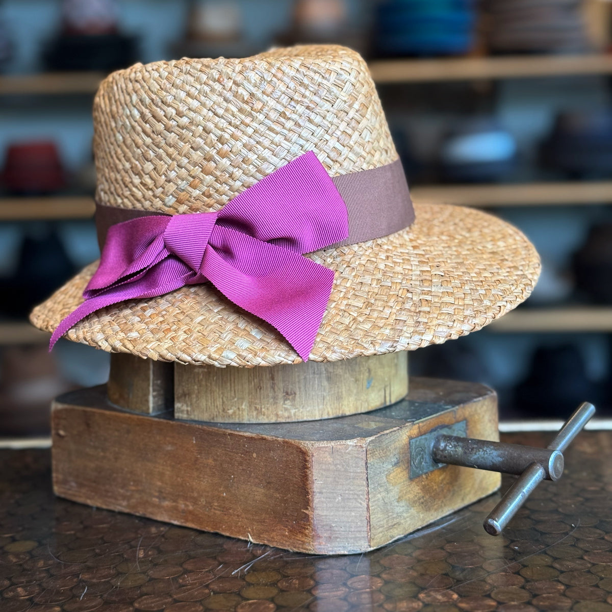 Raffia Pinky Fedora - Soft and Breathable Summer Fedora for  display picture 2