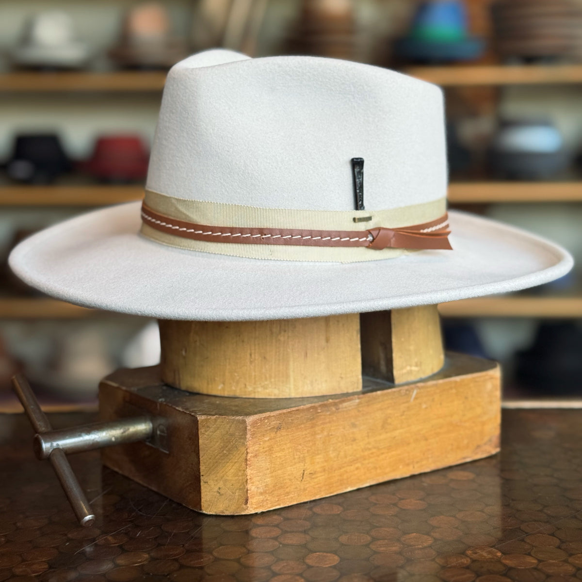 Syden Fedora