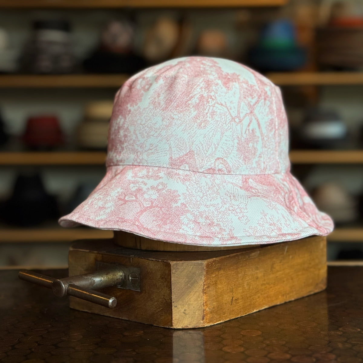 Toile Bucket Hat