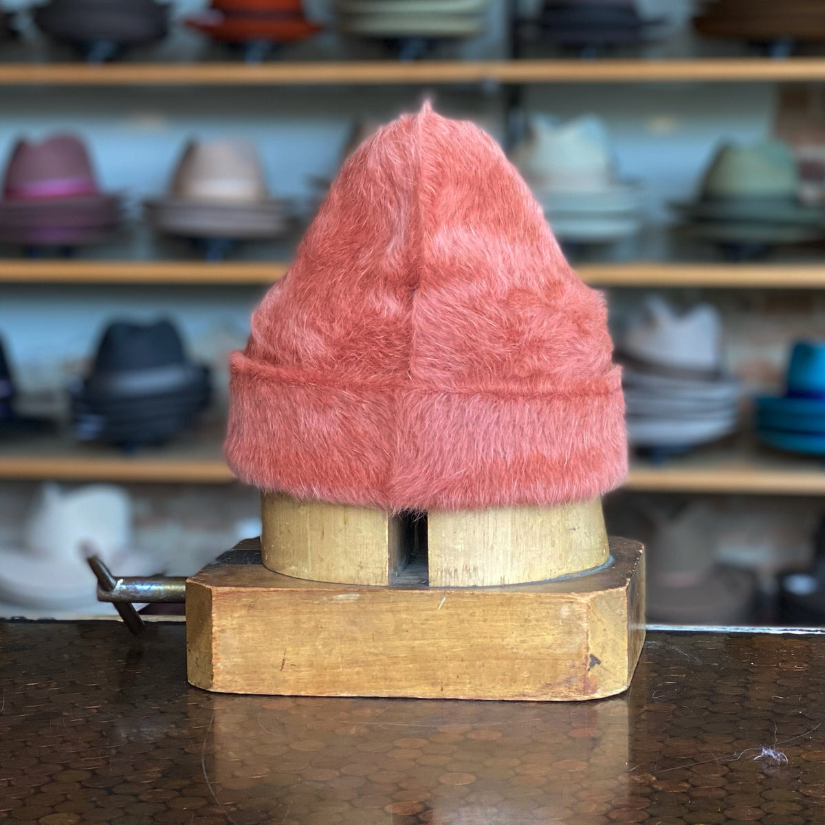 Furgora Cuff Beanie