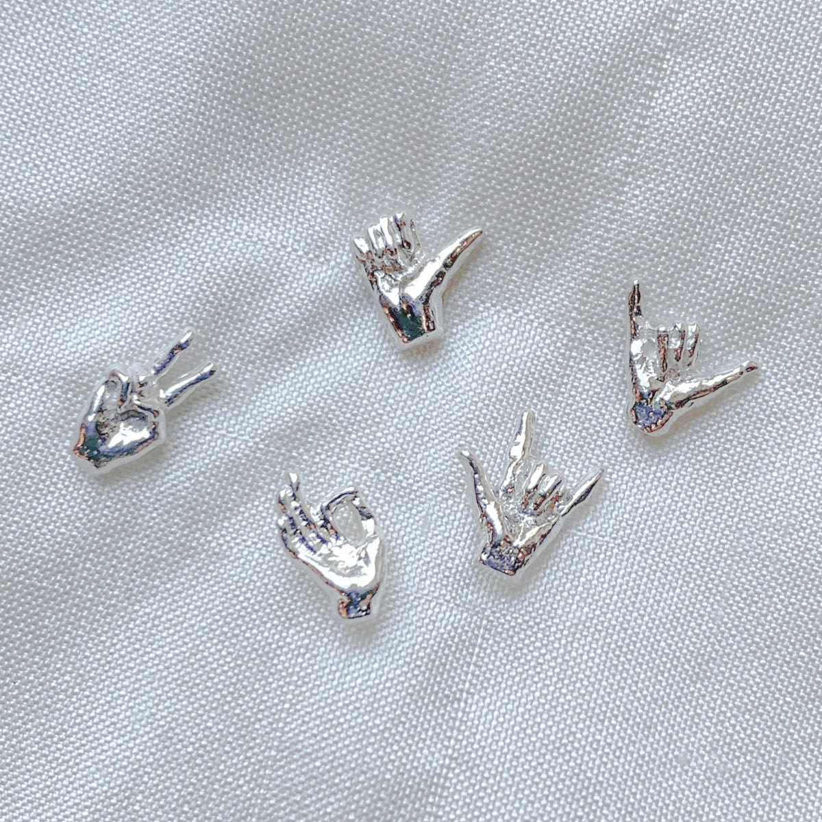 Gesture Studs