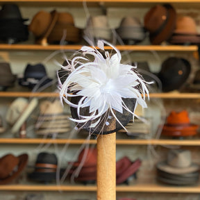 Puff Fascinator
